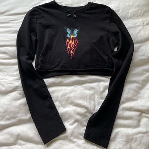 urban outfitters cropped butterfly shirt